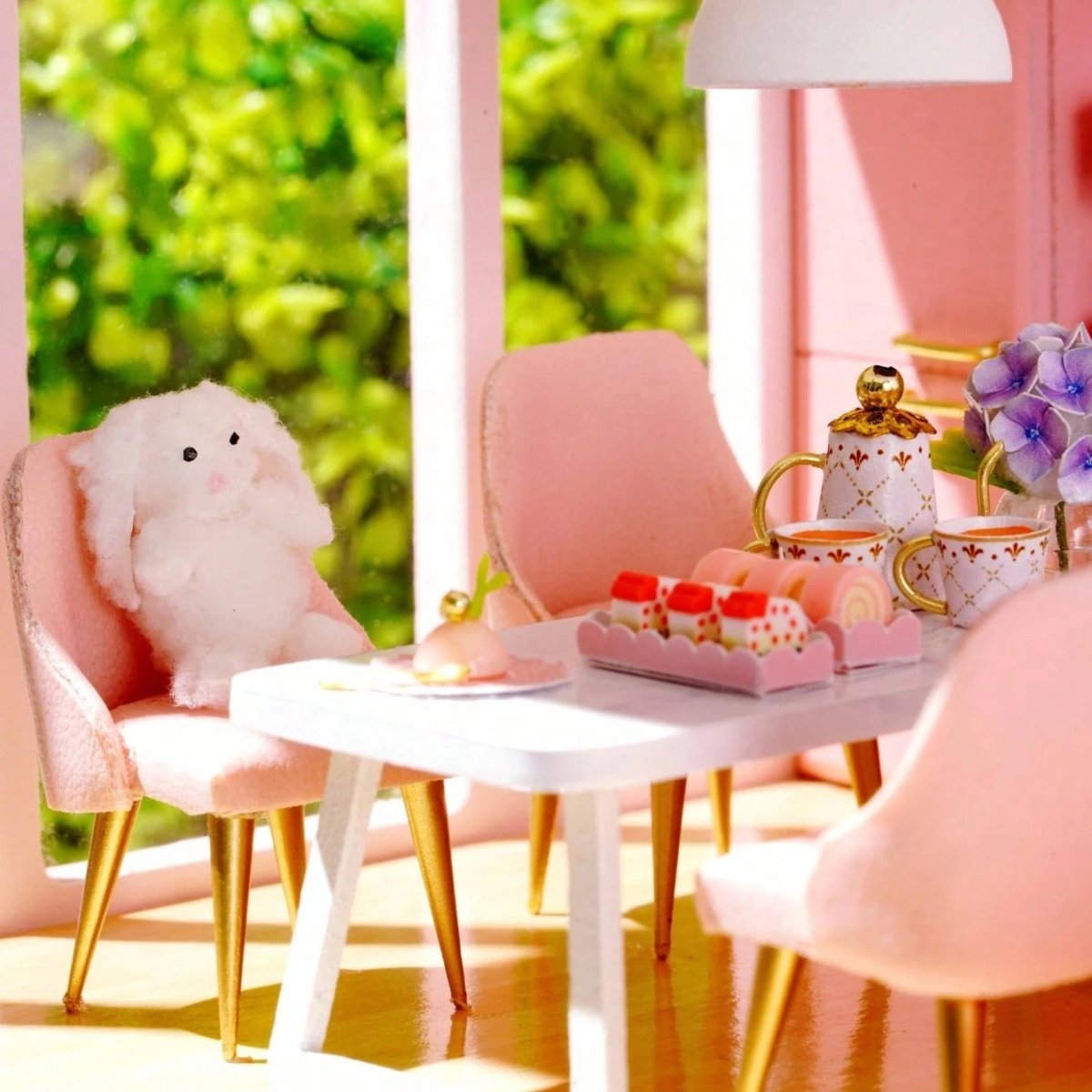 Maison de Poupée - MiniDollhousePuzzle™ - Rose à une chambre - Le Merveilleux Monde de l'Enfance