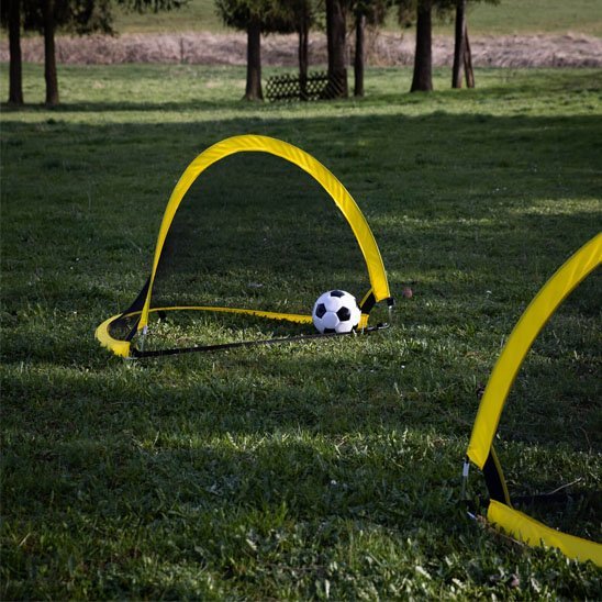 Cage de foot enfant | Robuste et Sécurisée - Le Merveilleux Monde de l’Enfance
