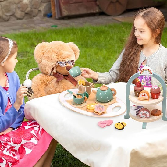 Dinette en bois | Eco - créative - Le Merveilleux Monde de l’Enfance